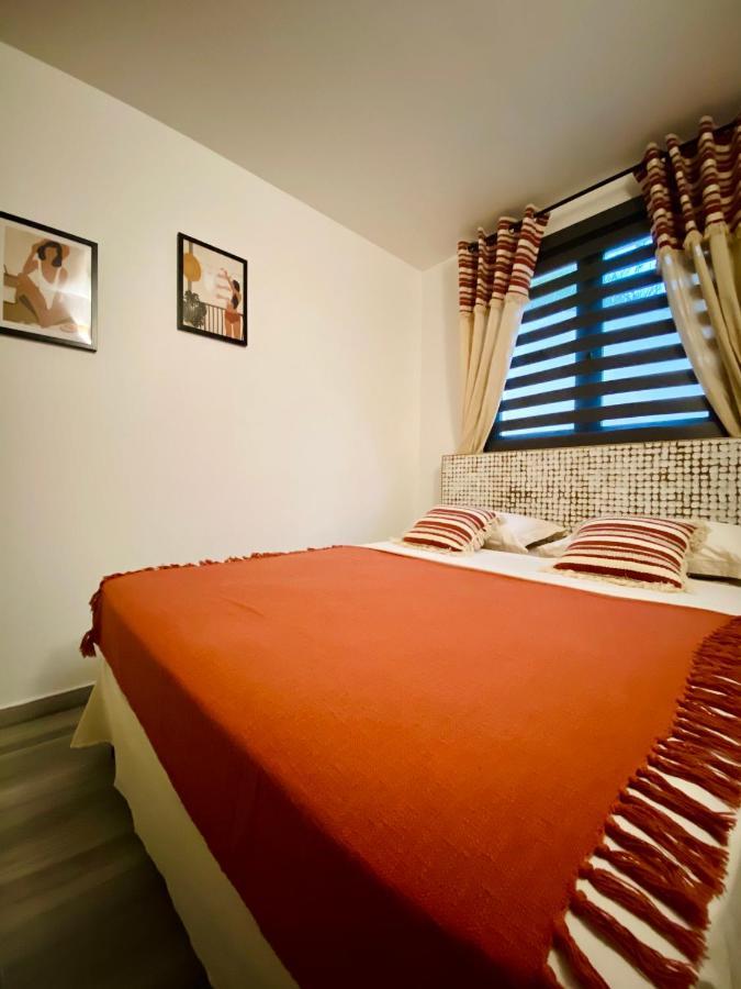 Ti Karet - Charmant Logement Avec Jacuzzi Et Vue Mer Terre-De-Haut Esterno foto