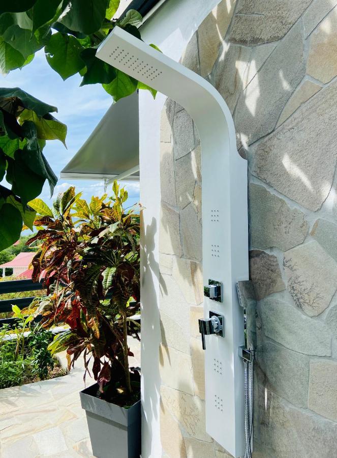 Ti Karet - Charmant Logement Avec Jacuzzi Et Vue Mer Terre-De-Haut Esterno foto